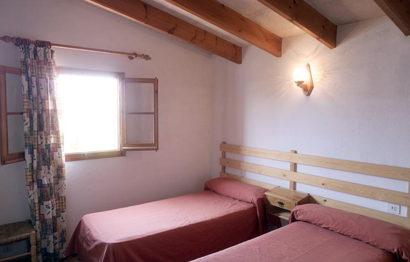 Apartamentos Sa Caleta Exteriör bild